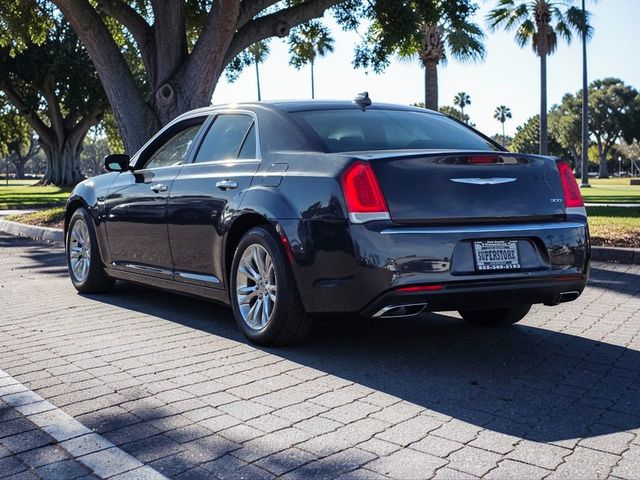 2015 Chrysler 300 4dr Sedan 300C RWD - 22999848 - 4