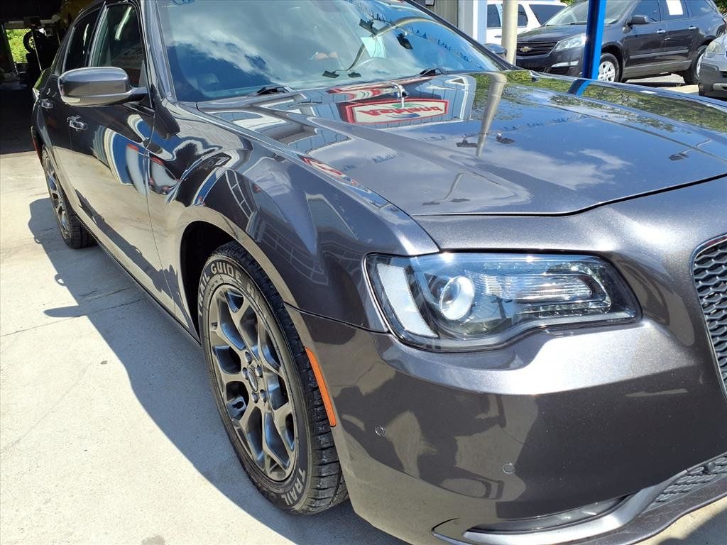2015 Chrysler 300 4dr Sedan 300S AWD - 22937640 - 21