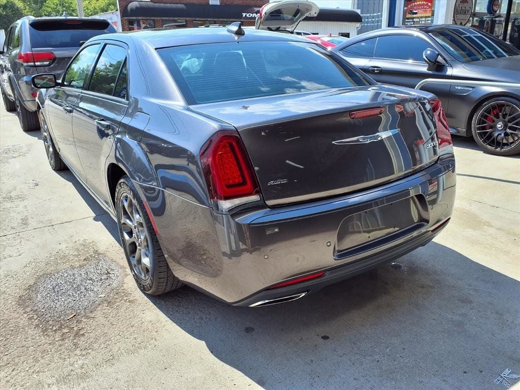 2015 Chrysler 300 4dr Sedan 300S AWD - 22937640 - 2