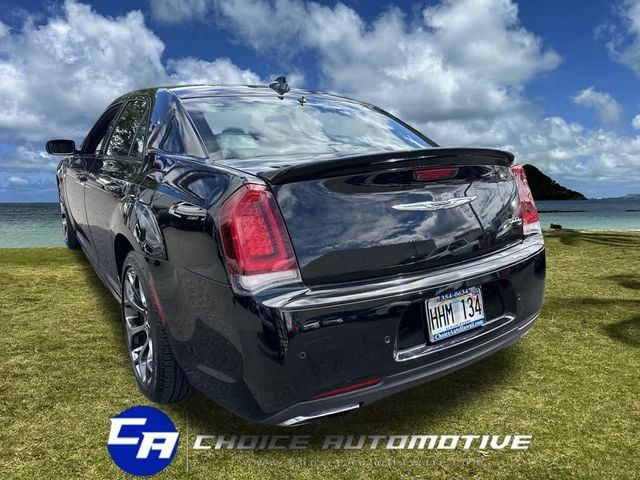 2015 Chrysler 300 4dr Sedan 300S RWD - 22940735 - 4