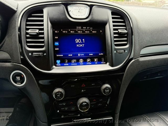 2015 Chrysler 300 4dr Sedan 300S RWD - 23004921 - 4