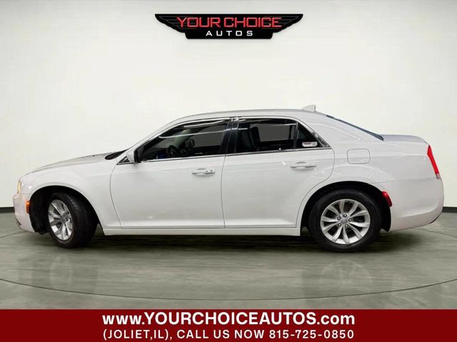 2015 Chrysler 300 4dr Sedan Limited RWD - 22989113 - 1