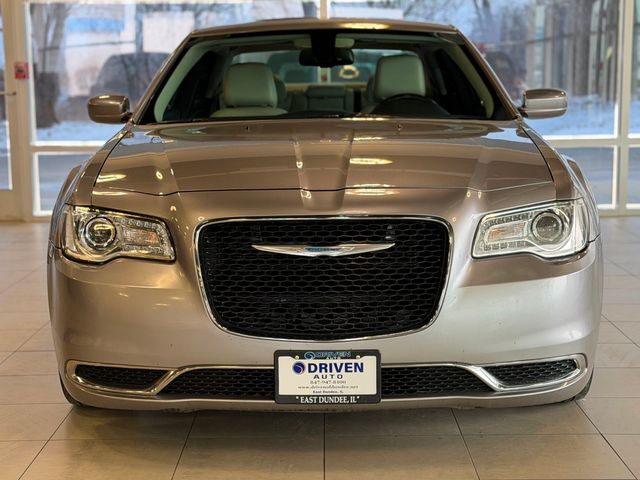 2015 Chrysler 300 4dr Sedan Limited RWD - 22999609 - 1