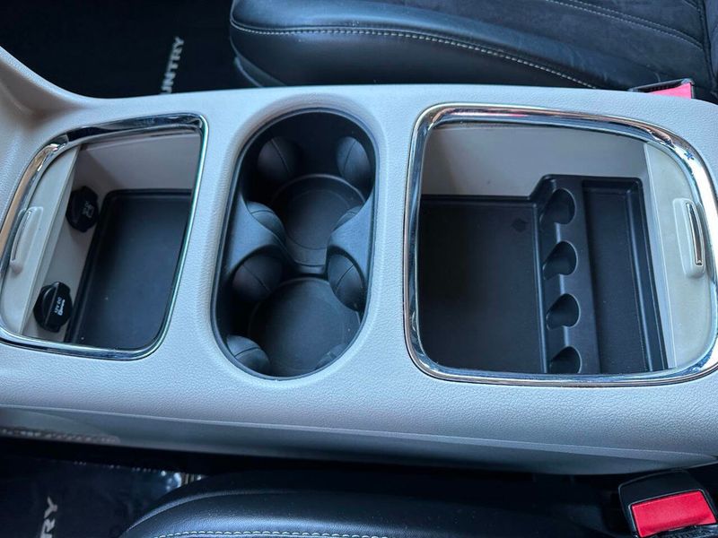 2015 Chrysler Town & Country 4dr Wagon Limited - 22925111 - 46