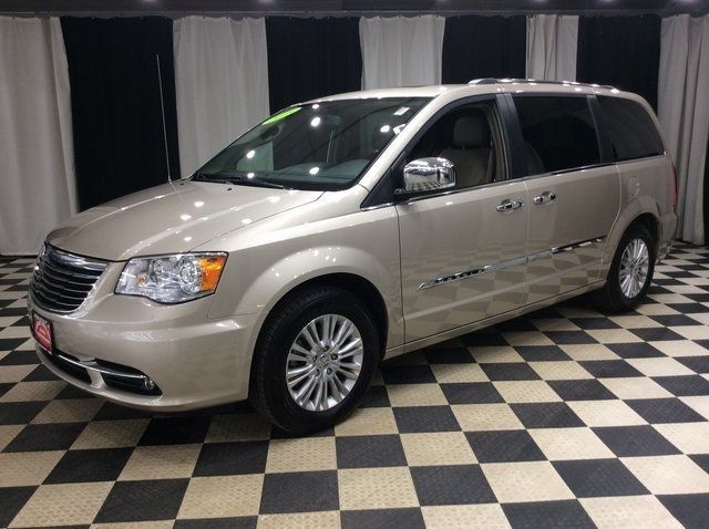 2015 Chrysler Town & Country 4dr Wagon Limited Platinum - 22412424 - 2