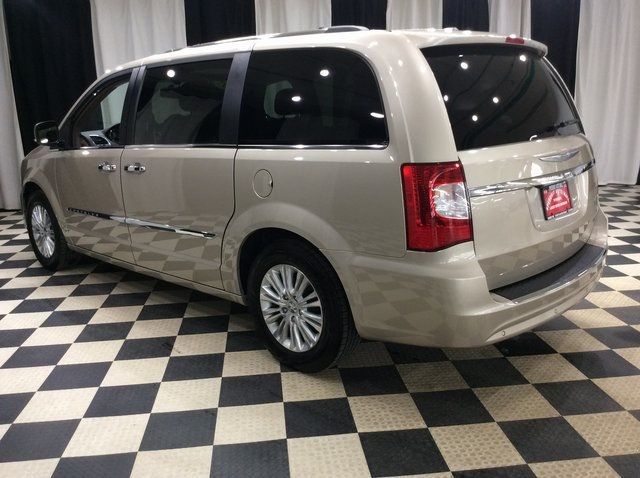 2015 Chrysler Town & Country 4dr Wagon Limited Platinum - 22412424 - 3