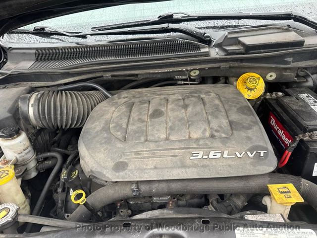 2015 Chrysler Town & Country 4dr Wagon S - 22990582 - 21