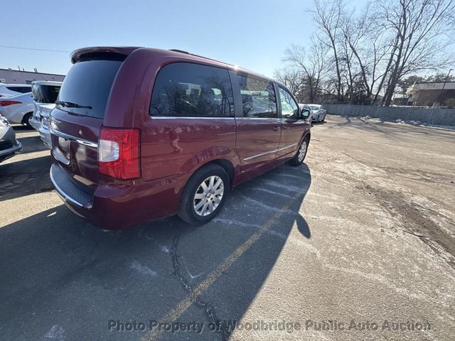 2015 Chrysler Town & Country 4dr Wagon Touring - 22980712 - 3