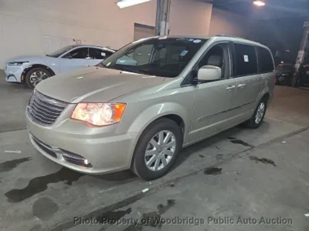 2015 Chrysler Town & Country 4dr Wagon Touring - 22991773 | Video 1