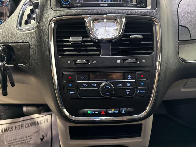 2015 Chrysler Town & Country 4dr Wagon Touring - 23002443 - 21