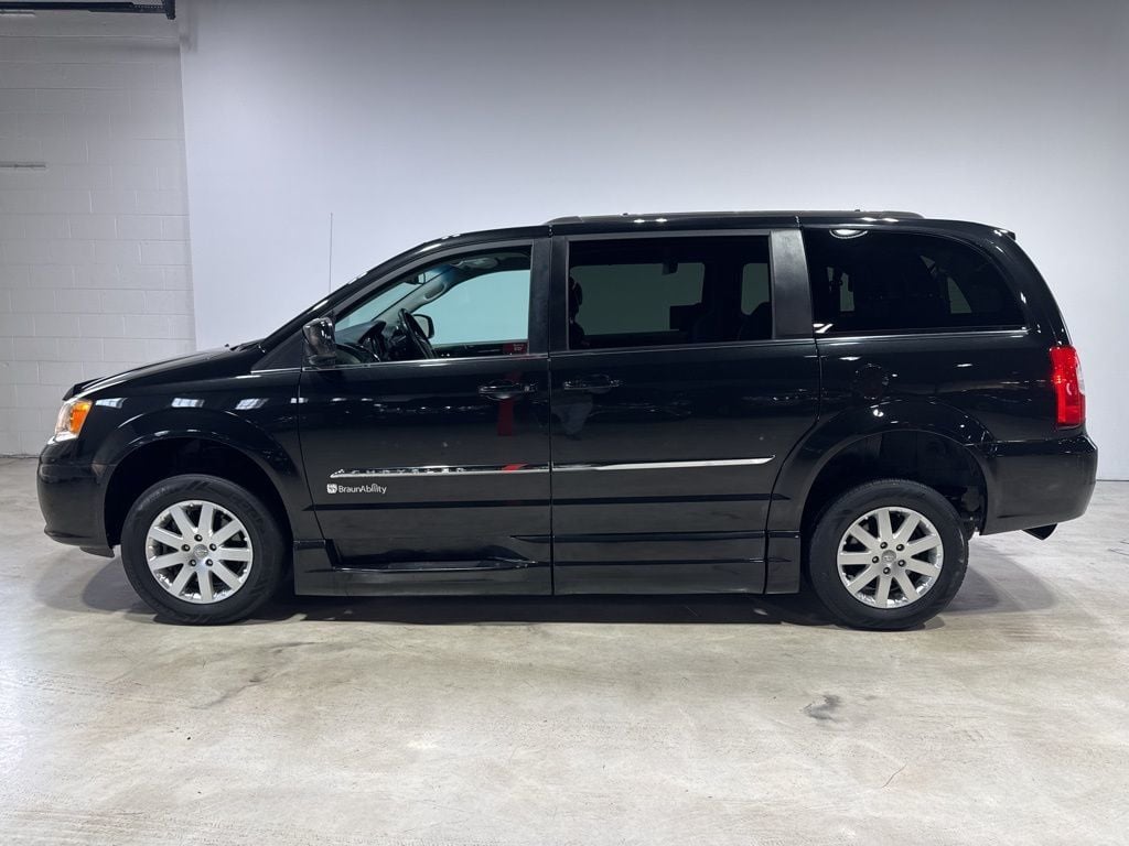 2015 Chrysler Town & Country 4dr Wagon Touring - 23002443 - 3