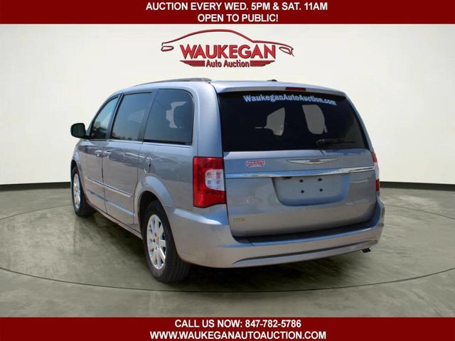 2015 Chrysler Town & Country 4dr Wagon Touring - 23028461 - 3