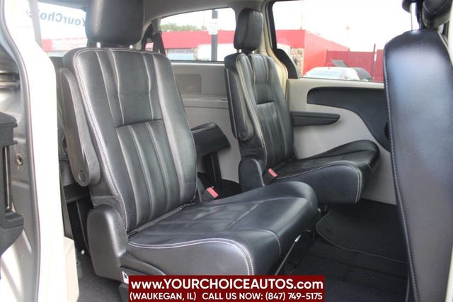 2015 Chrysler Town & Country 4dr Wagon Touring - 22703530 - 12