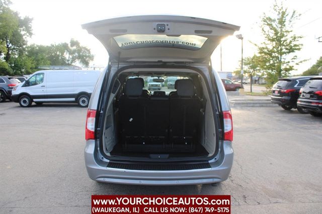 2015 Chrysler Town & Country 4dr Wagon Touring - 22703530 - 14