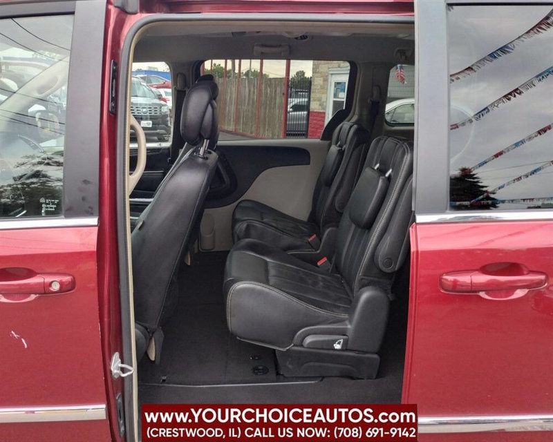 2015 Chrysler Town & Country 4dr Wagon Touring - 22919933 - 15