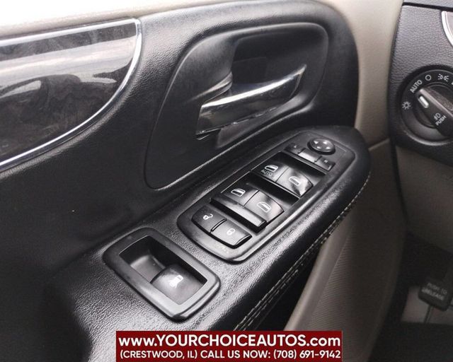 2015 Chrysler Town & Country 4dr Wagon Touring - 22919933 - 26