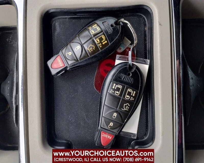 2015 Chrysler Town & Country 4dr Wagon Touring - 22919933 - 36