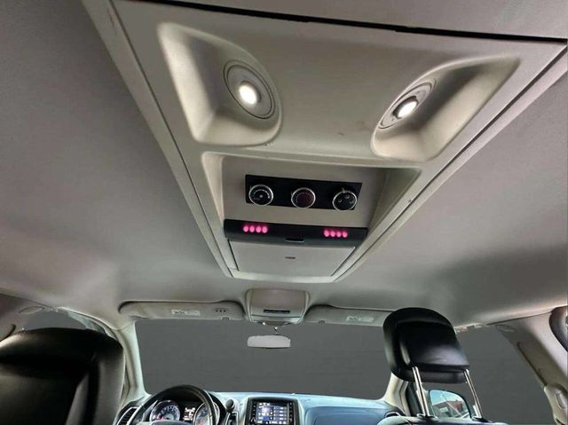 2015 Chrysler Town & Country 4dr Wagon Touring - 22937883 - 18