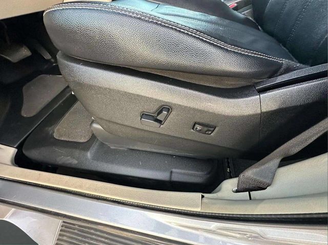 2015 Chrysler Town & Country 4dr Wagon Touring - 22937883 - 24