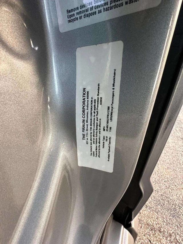 2015 Chrysler Town & Country 4dr Wagon Touring - 22937883 - 42