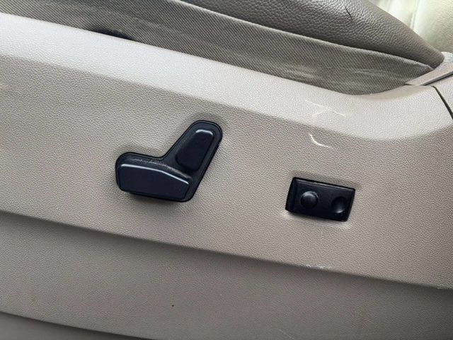 2015 Chrysler Town & Country 4dr Wagon Touring - 22946479 - 12