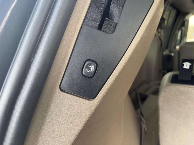 2015 Chrysler Town & Country 4dr Wagon Touring - 22946479 - 19