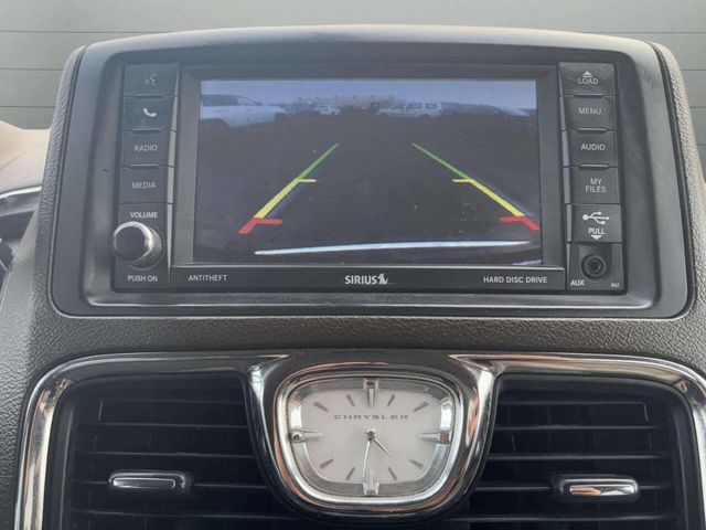2015 Chrysler Town & Country 4dr Wagon Touring - 22946479 - 26