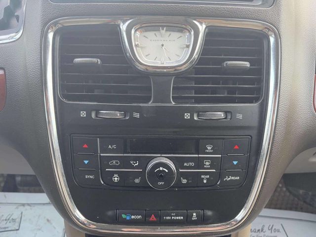 2015 Chrysler Town & Country 4dr Wagon Touring - 22946479 - 27