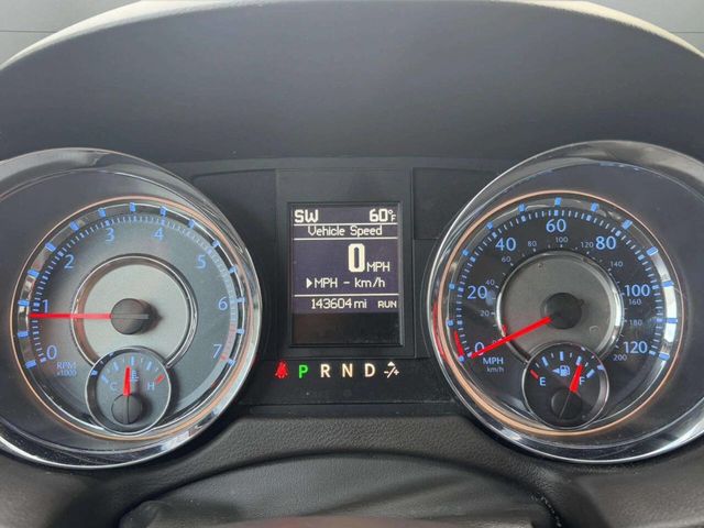 2015 Chrysler Town & Country 4dr Wagon Touring - 22946479 - 36