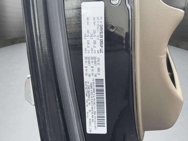 2015 Chrysler Town & Country 4dr Wagon Touring - 22946479 - 46