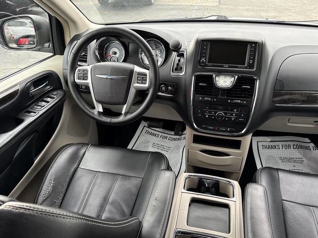 2015 Chrysler Town & Country 4dr Wagon Touring-L - 22906866 - 15