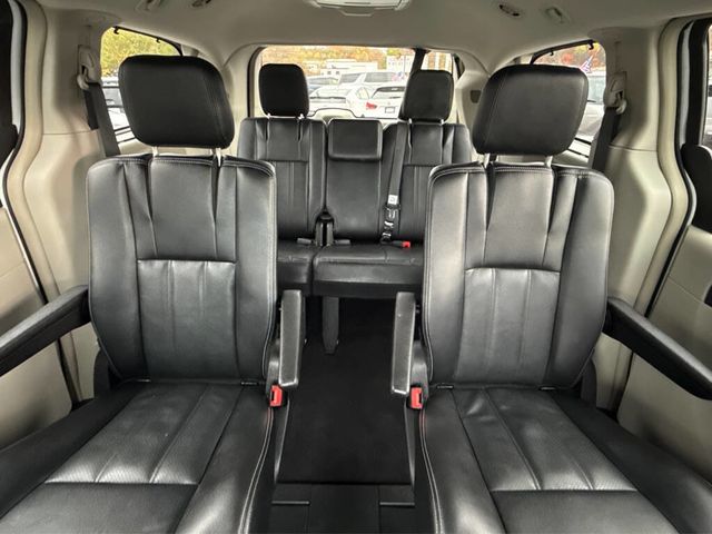 2015 Chrysler Town & Country 4dr Wagon Touring-L - 22906866 - 20