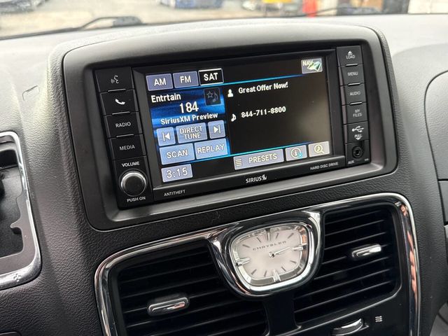 2015 Chrysler Town & Country 4dr Wagon Touring-L - 22906866 - 27