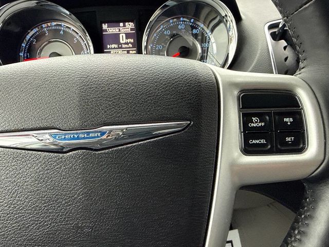 2015 Chrysler Town & Country 4dr Wagon Touring-L - 22906866 - 32