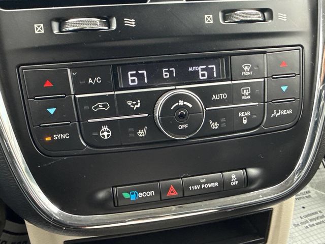 2015 Chrysler Town & Country 4dr Wagon Touring-L - 22906866 - 33