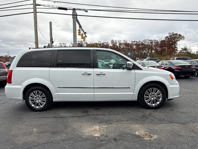 2015 Chrysler Town & Country 4dr Wagon Touring-L - 22906866 - 5