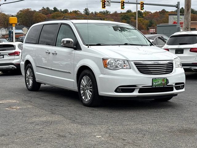 2015 Chrysler Town & Country 4dr Wagon Touring-L - 22906866 - 6
