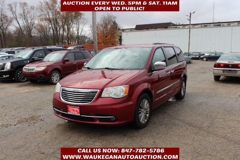 2015 Chrysler Town & Country 4dr Wagon Touring-L - 22951778 | Video 1