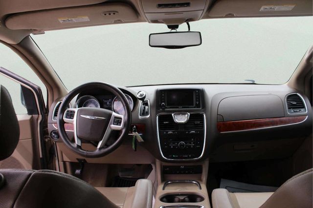 2015 Chrysler Town & Country 4dr Wagon Touring-L - 23030330 - 6