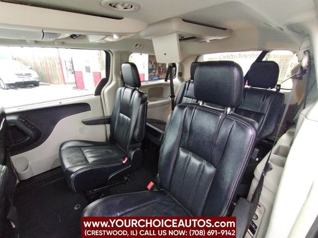 2015 Chrysler Town & Country 4dr Wagon Touring-L - 22747202 - 17