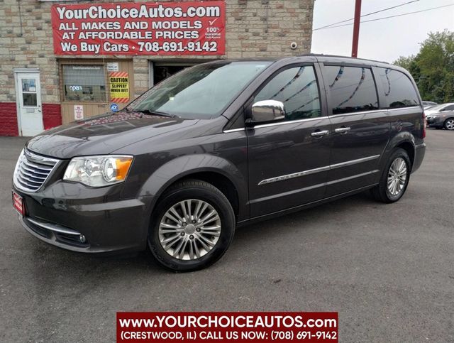 2015 Chrysler Town & Country