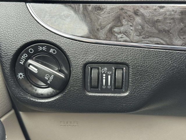 2015 Chrysler Town & Country 4dr Wagon Touring-L - 22981227 - 31