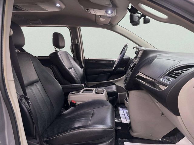 2015 Chrysler Town & Country 4dr Wagon Touring-L - 22995192 - 22