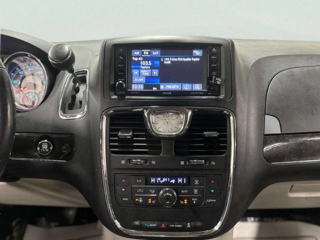 2015 Chrysler Town & Country 4dr Wagon Touring-L - 22995192 - 24