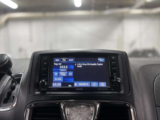 2015 Chrysler Town & Country 4dr Wagon Touring-L - 22995192 - 25