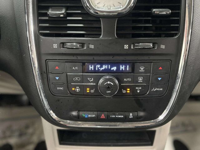 2015 Chrysler Town & Country 4dr Wagon Touring-L - 22995192 - 27