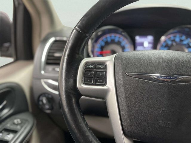 2015 Chrysler Town & Country 4dr Wagon Touring-L - 22995192 - 30
