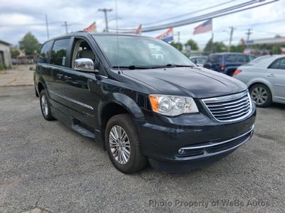 2015 Chrysler Town & Country