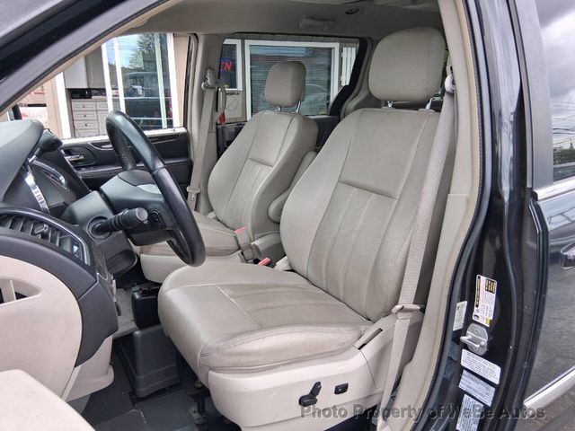2015 Chrysler Town & Country 4dr Wagon Touring-L - 23054681 - 11