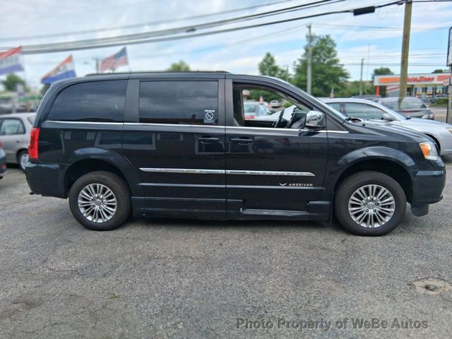 2015 Chrysler Town & Country 4dr Wagon Touring-L - 23054681 - 1